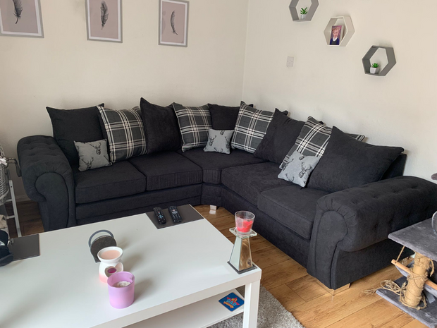 Verona Double Corner Sofa Scatter Back Black