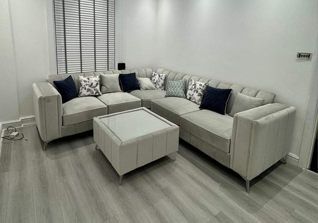 2C2 LAYLA SOFA ( ICE PLUSH VELVET)