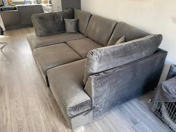 Carnaby Small U Shape Sofa with Footstool [ grey plush ]