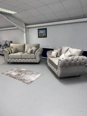 Royale RIO chesterfield sofa [ silver ]