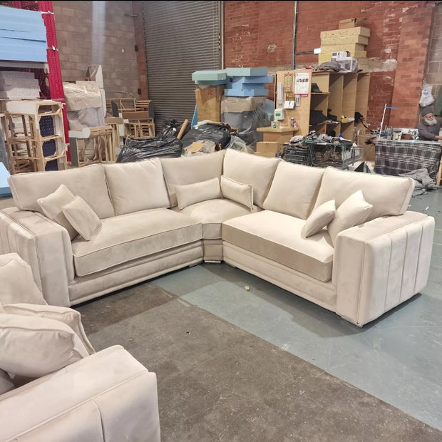 2c2 LAYLA SOFA in cream
