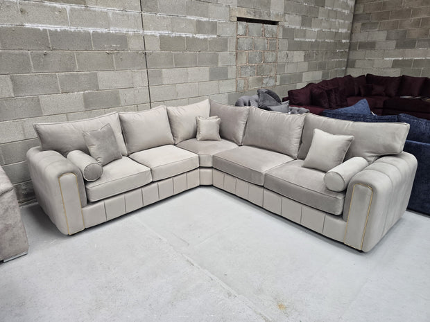 Milano Corner Sofa – Pebble Plush Fabric