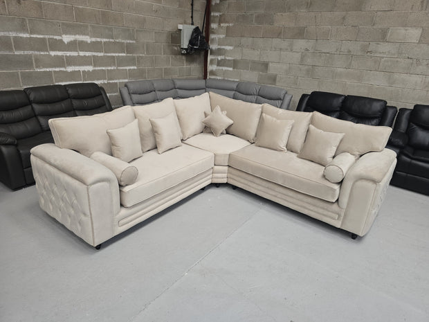 Zara Chesterfield Corner Sofa – Cream Plush Fabric| sofa hub