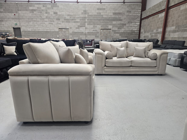 3+2 Zara Sofa Set – Cream Plush Fabric